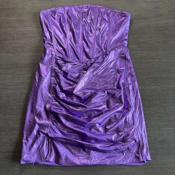 NWT Purple Metallic Neptune Mini Dress Corset Strapless Fashion Nova M - Picture 3 of 12